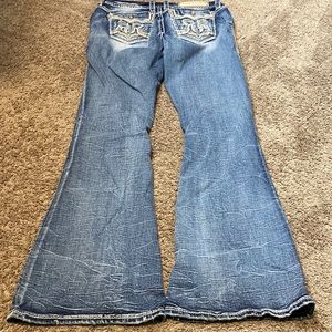 Rock revival Nadine mid rise flare jeans